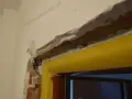 Obróbka ościeżnicy krok po kroku: wybierz najlepszą metodę!
