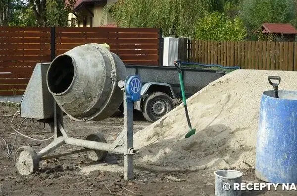 Mieszanka betonowa: Jak zrobić trwały beton z domieszkami MC?